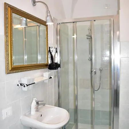 Magico Nel Centro Del Borgo L'ancora. Apartment *