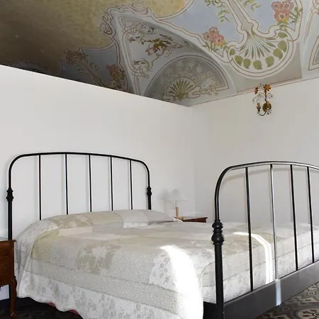 Magico Nel Centro Del Borgo L'ancora. Apartment Laigueglia