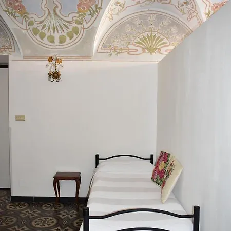 Apartment Magico Nel Centro Del Borgo L'ancora. *